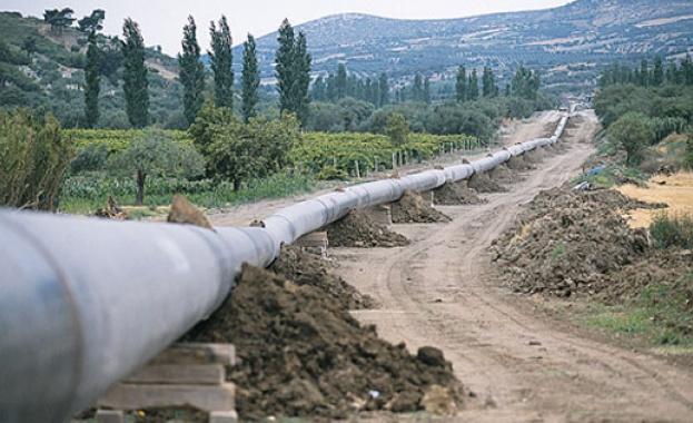 "Комерсант": "Газпром" се предаде на България
