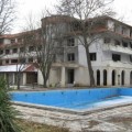 Имот на Живко Томов, мутра и кредитен милионер от Петрич